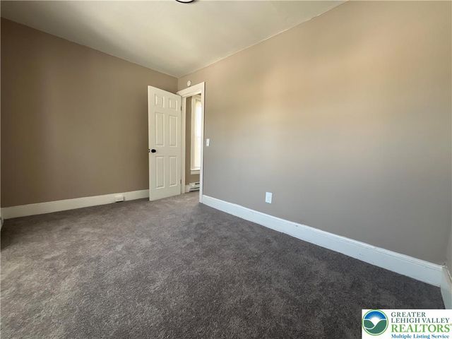 439 North Law Street, Allentown City, PA 18102