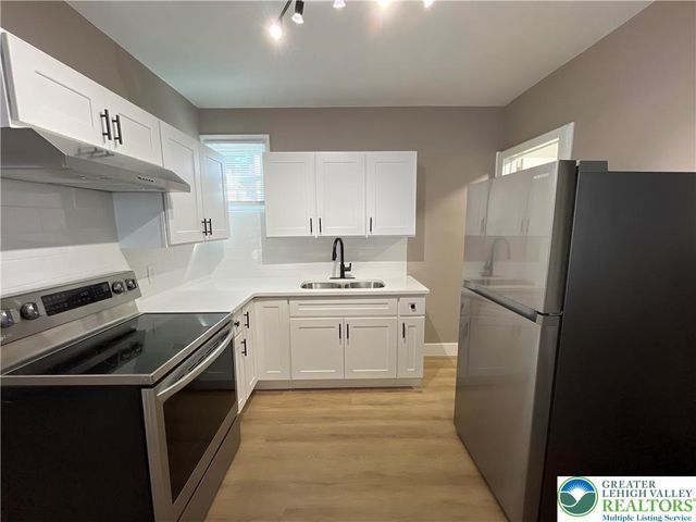 439 North Law Street, Allentown City, PA 18102