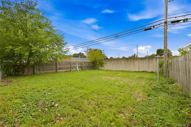 27856 Brush Street, Madison Heights, MI 48071