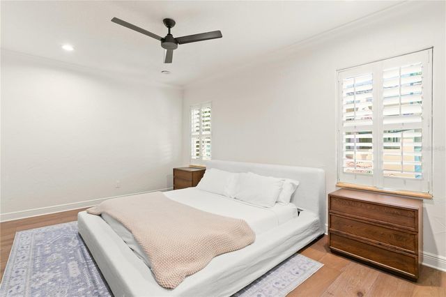 2936 W KNIGHTS AVENUE B, Tampa, FL 33611