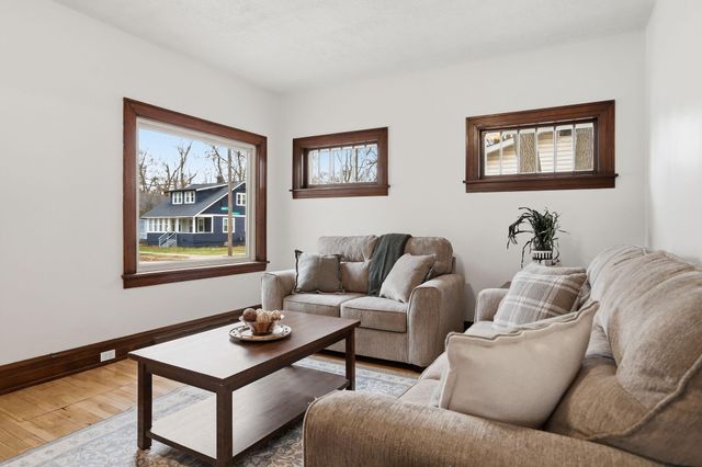 16 E Cleveland Avenue, Muskegon Heights City, MI 49444