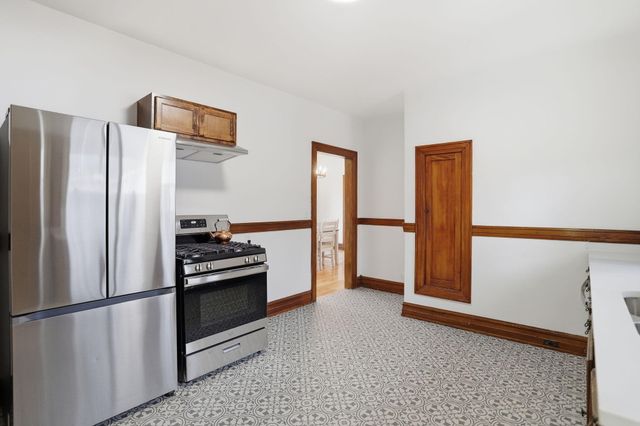 16 E Cleveland Avenue, Muskegon Heights City, MI 49444