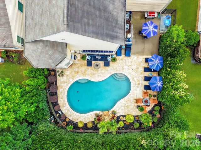 5021 Helena Park Lane, Matthews, NC 28105