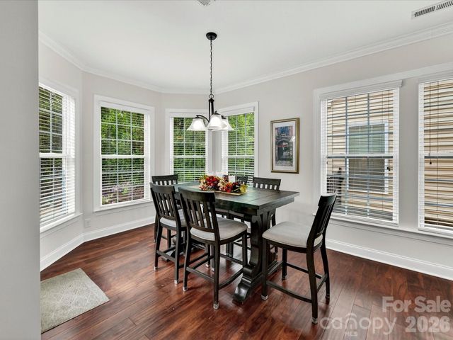 5021 Helena Park Lane, Matthews, NC 28105
