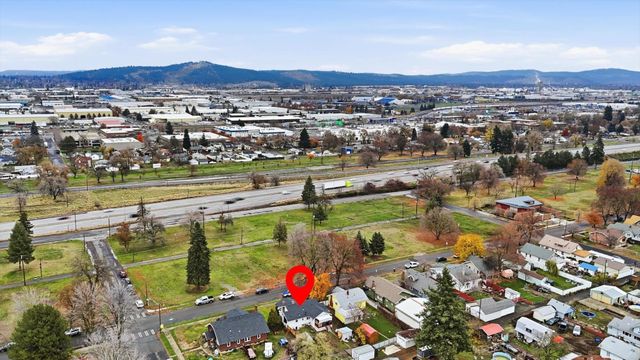 3812 E 4th Ave, Spokane, WA 99202