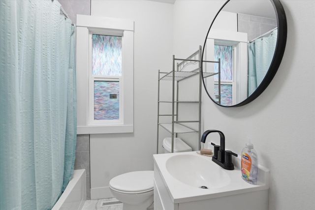 3812 E 4th Ave, Spokane, WA 99202