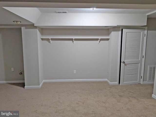 6501 ROYAL OAKS DR, Fredericksburg, VA 22407