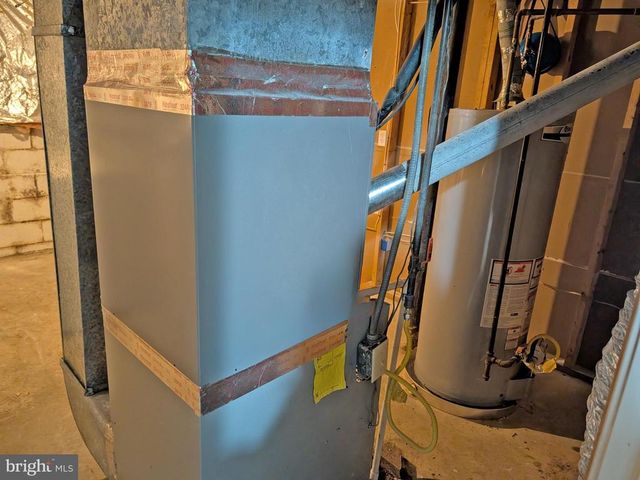 6501 ROYAL OAKS DR, Fredericksburg, VA 22407