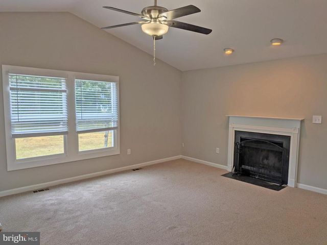 6501 ROYAL OAKS DR, Fredericksburg, VA 22407