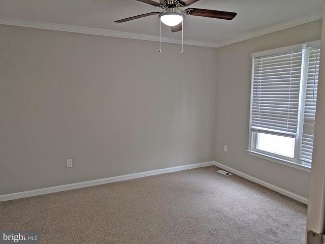 6501 ROYAL OAKS DR, Fredericksburg, VA 22407