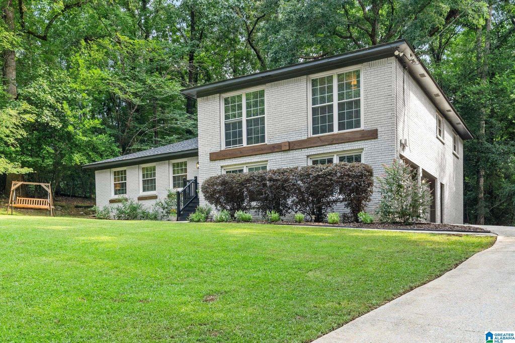 2810 OLD HICKORY TRAIL, Birmingham, AL 35244