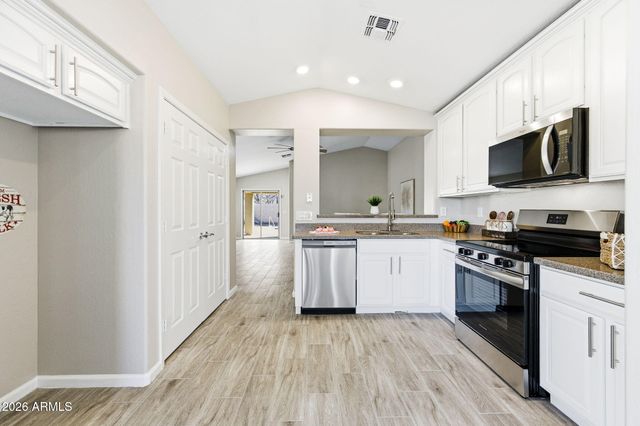 45151 W PARAISO Lane, Maricopa, AZ 85139