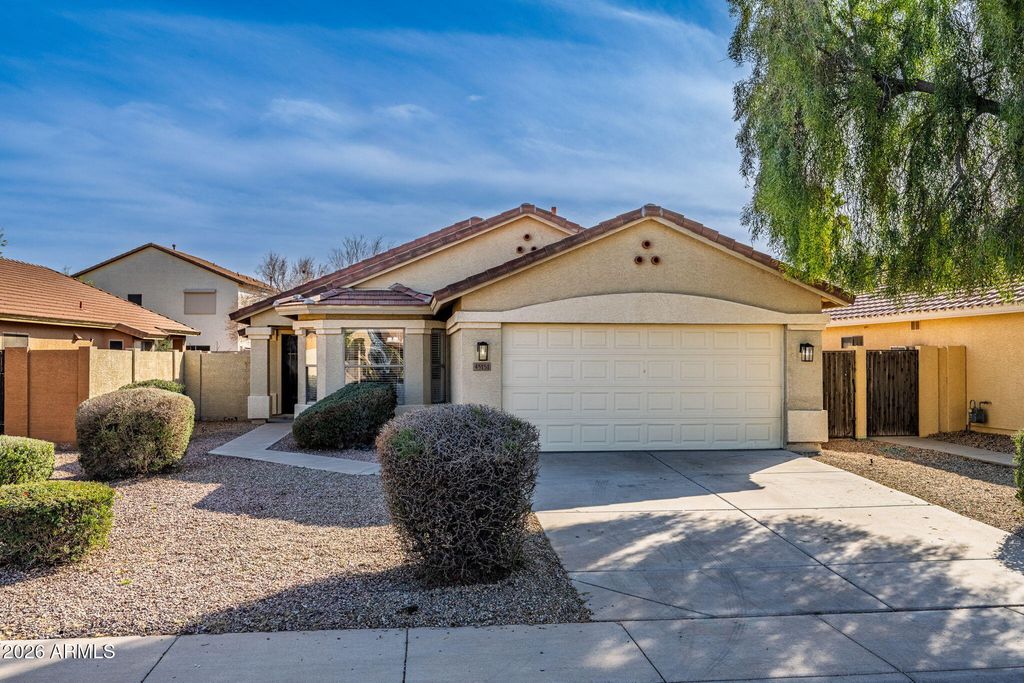 45151 W PARAISO Lane, Maricopa, AZ 85139