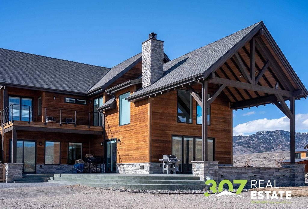 66 Stillwater Dr, Cody, WY 82414 photo 3