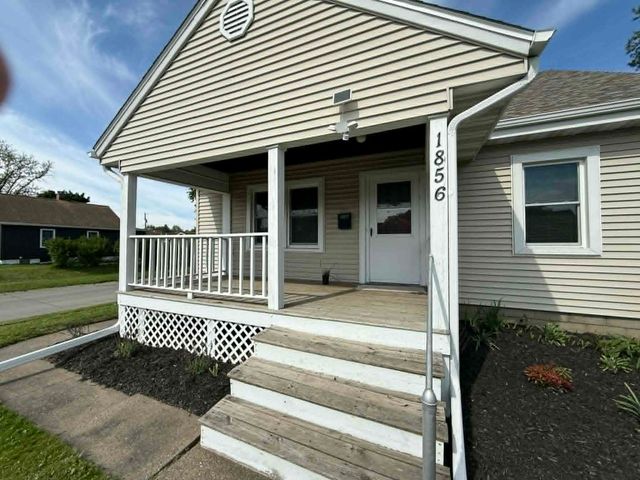 1856 42nd Street, Rock Island, IL 61201