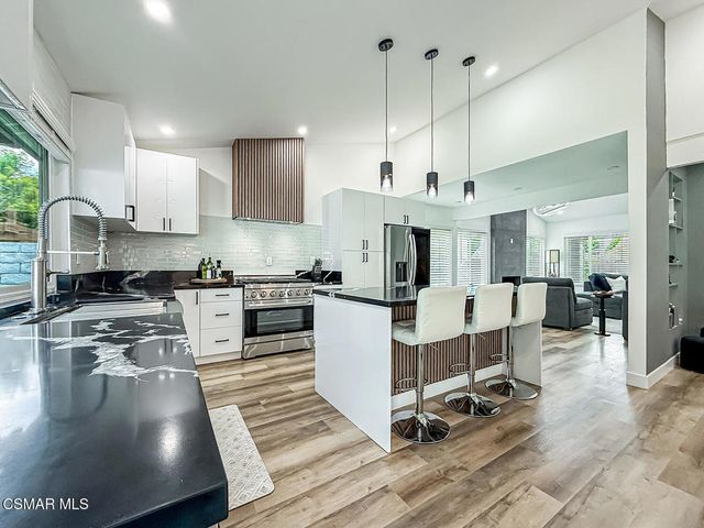 205 Cedar Heights Drive, Thousand Oaks, CA 91360