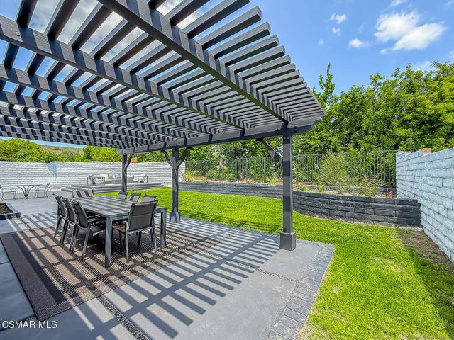 205 Cedar Heights Drive, Thousand Oaks, CA 91360
