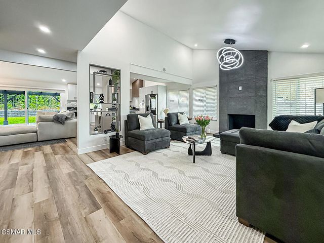 205 Cedar Heights Drive, Thousand Oaks, CA 91360