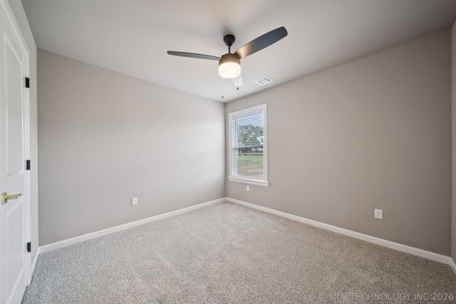 209 W Broadway Street, Owasso, OK 74055