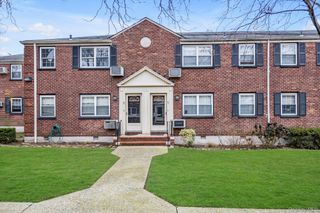 69-18 Bell Boulevard B, Bayside, NY 11364