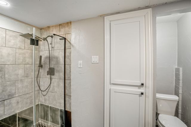 3824 Desert Ridge Drive, Fort Worth, TX 76116