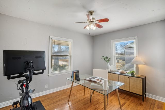 3824 Desert Ridge Drive, Fort Worth, TX 76116