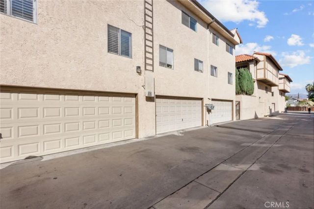 19545 Sherman Way 74, Reseda, CA 91335
