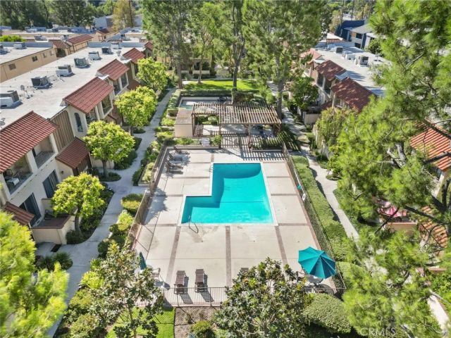 19545 Sherman Way 74, Reseda, CA 91335