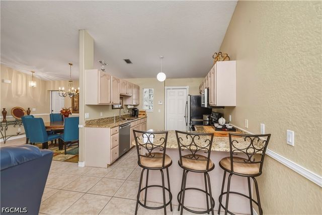 11640 Pine Hammock CIR, Fort Myers, FL 33919