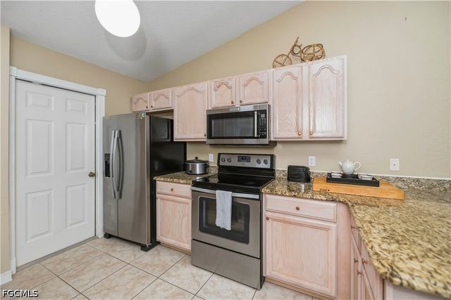 11640 Pine Hammock CIR, Fort Myers, FL 33919