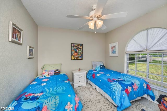 11640 Pine Hammock CIR, Fort Myers, FL 33919