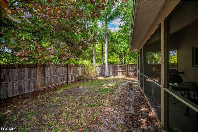 11640 Pine Hammock CIR, Fort Myers, FL 33919