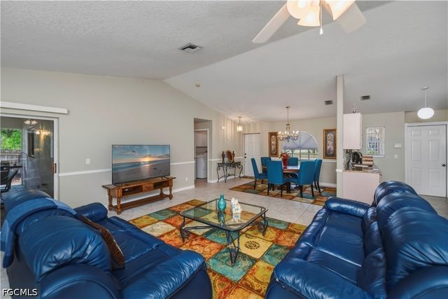 11640 Pine Hammock CIR, Fort Myers, FL 33919