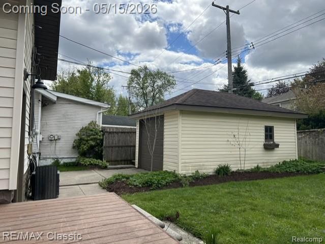 700 S Pleasant Street Street, Royal Oak, MI 48067