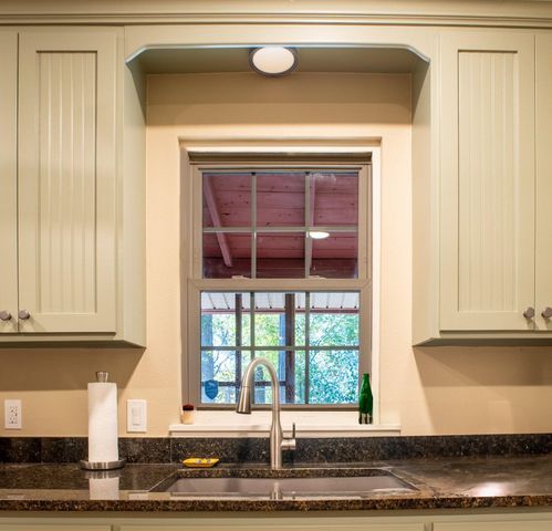 820 E Palestine, Mexia, TX 76667