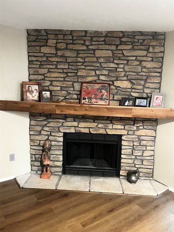 820 E Palestine, Mexia, TX 76667