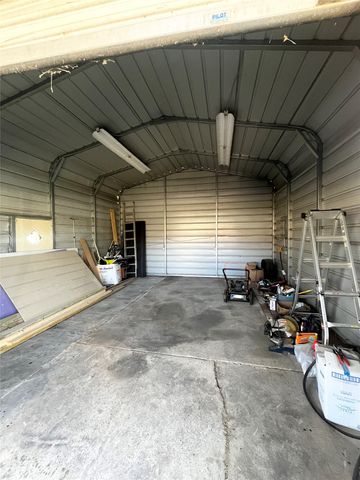 820 E Palestine, Mexia, TX 76667