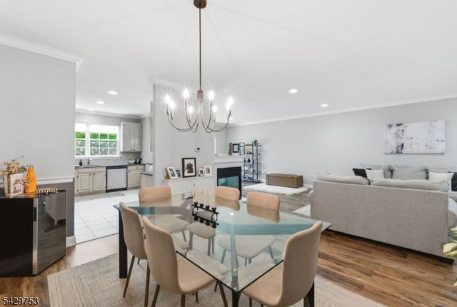 16 Timothy Ct, Morris Twp., NJ 07960