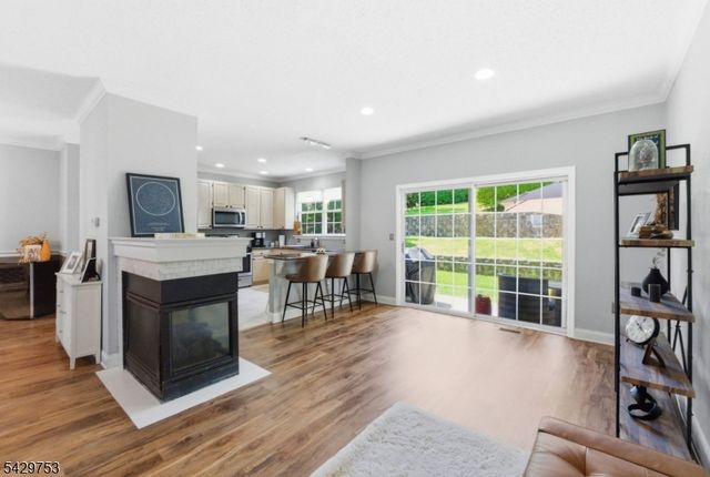16 Timothy Ct, Morris Twp., NJ 07960