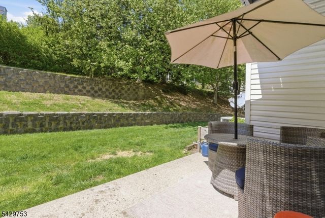 16 Timothy Ct, Morris Twp., NJ 07960