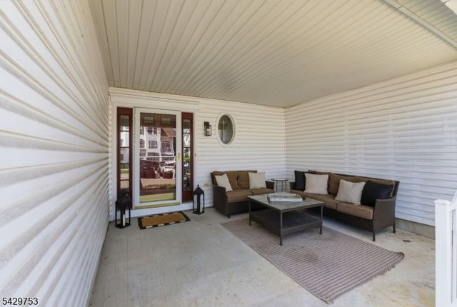 16 Timothy Ct, Morris Twp., NJ 07960