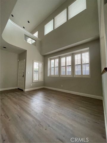 2117 San Antonio, Corona, CA 92882