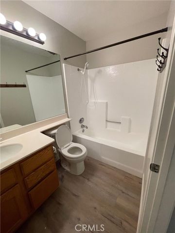 2117 San Antonio, Corona, CA 92882