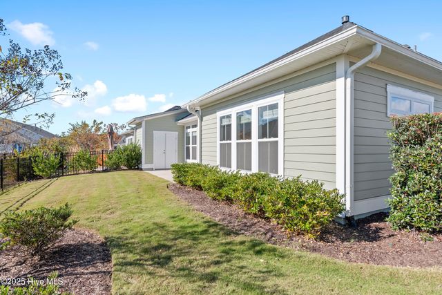 3839 Berkeley Court, Southport, NC 28461