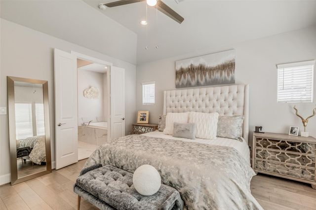 2732 Dolce Oaks Drive, Houston, TX 77007