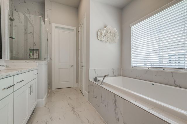 2732 Dolce Oaks Drive, Houston, TX 77007