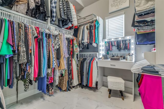 2732 Dolce Oaks Drive, Houston, TX 77007