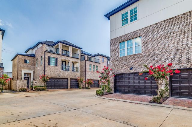 2732 Dolce Oaks Drive, Houston, TX 77007