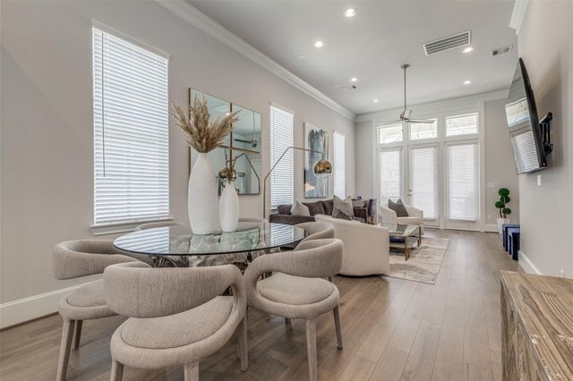 2732 Dolce Oaks Drive, Houston, TX 77007