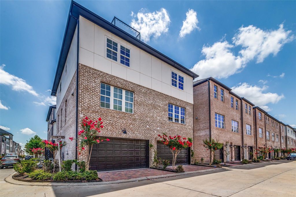 2732 Dolce Oaks Drive, Houston, TX 77007